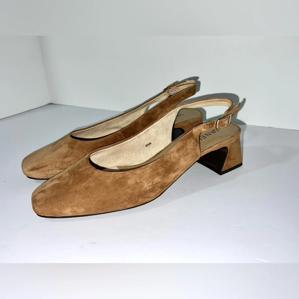 Vaneli Darsy Slingback Pumps in the Cuoio Suede colorway Sz 9.5